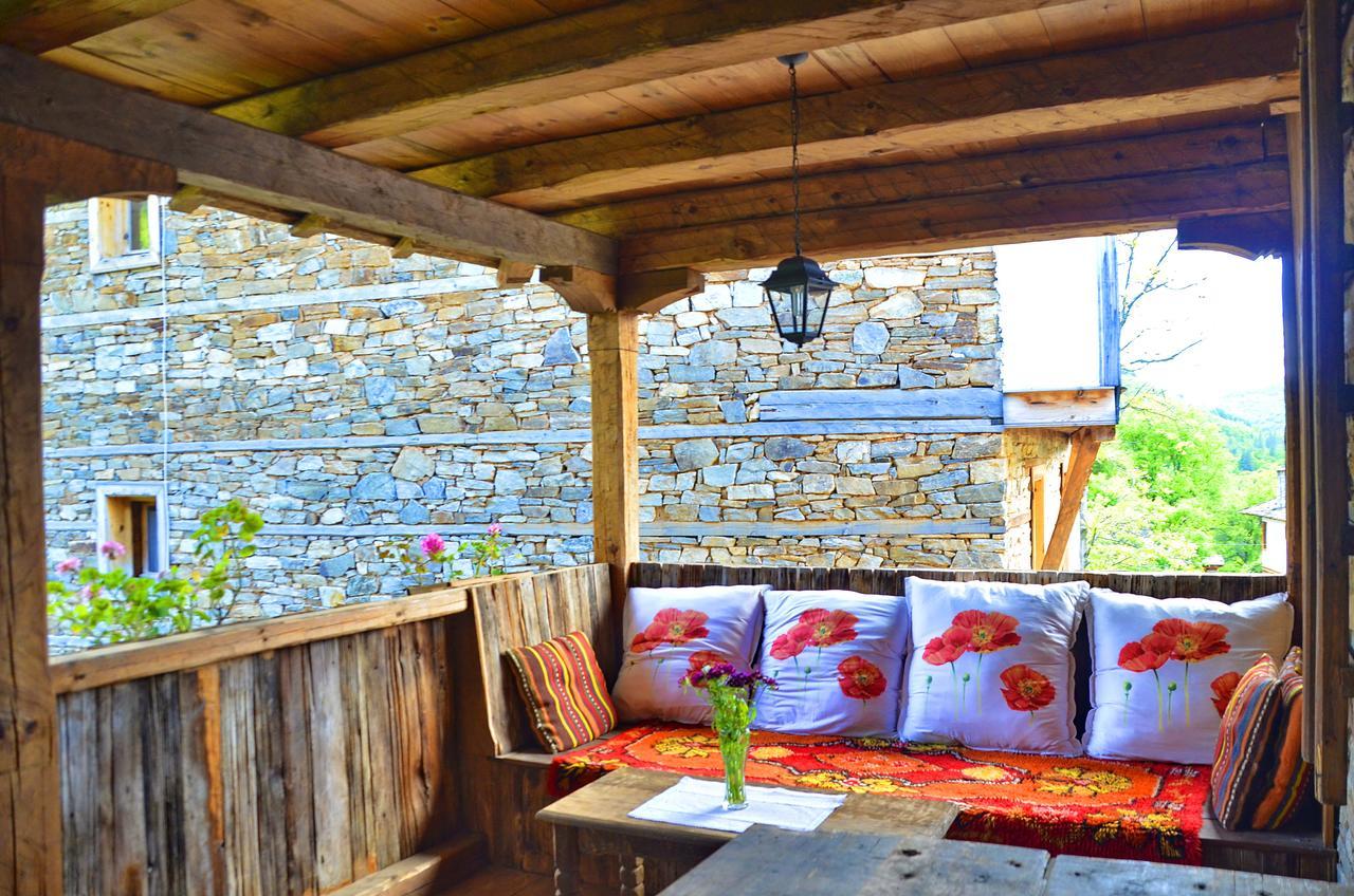 Kalinia Guesthouse B&B Kovachevitsa Bagian luar foto