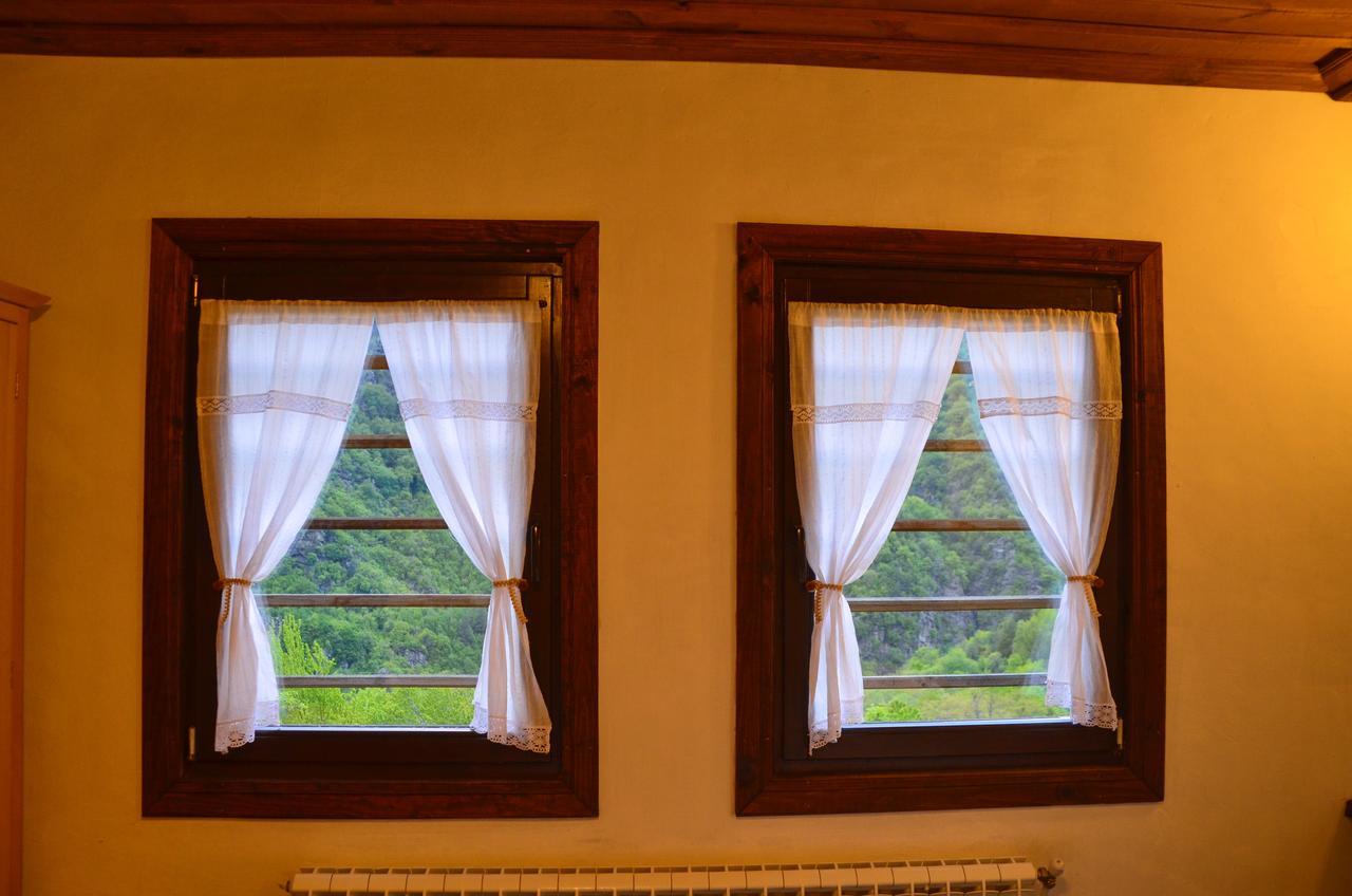 Kalinia Guesthouse B&B Kovachevitsa Bagian luar foto
